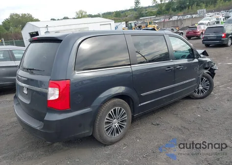 2014 Chrysler Town & Country S from USA, damaged, VIN 2C4RC1HG0ER257503